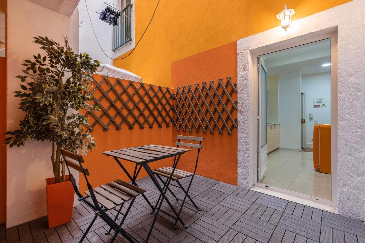Lovely Patio Getaway In Lisbonアパートメント エクステリア 写真